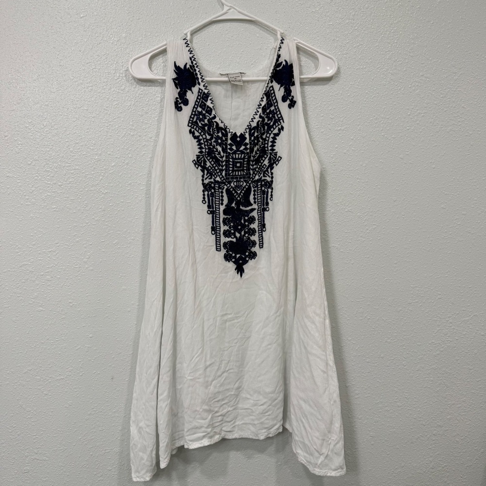 Cute Options White Embroidered Boho Tunic Dress Sleeveless Rayon Medium